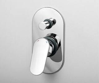 Wasserkraft А13028 Встраиваемый комплект для ванны с изливом и верхней душевой насадкой