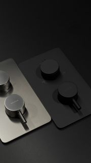 Встраиваемый смеситель для душа Boheme Cell 134-3-GM 3-х проходной термостатический оружейная сталь